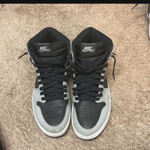 Jordan 1 shadow gray